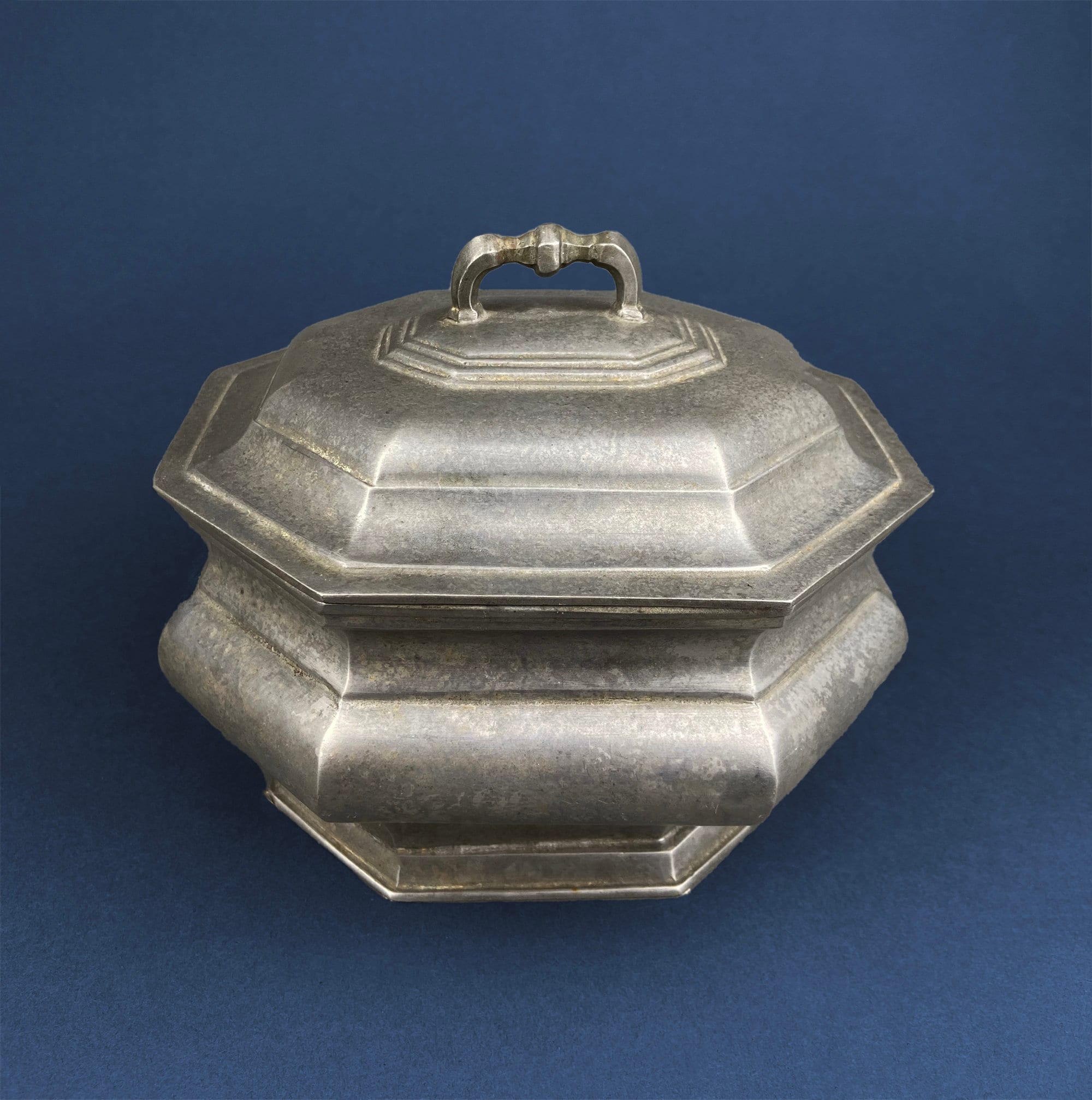 Antique Italian Pewter Box with Hinged Lid. Large Pewter Urn Made in Italy. Trinket or Jewelry Box.