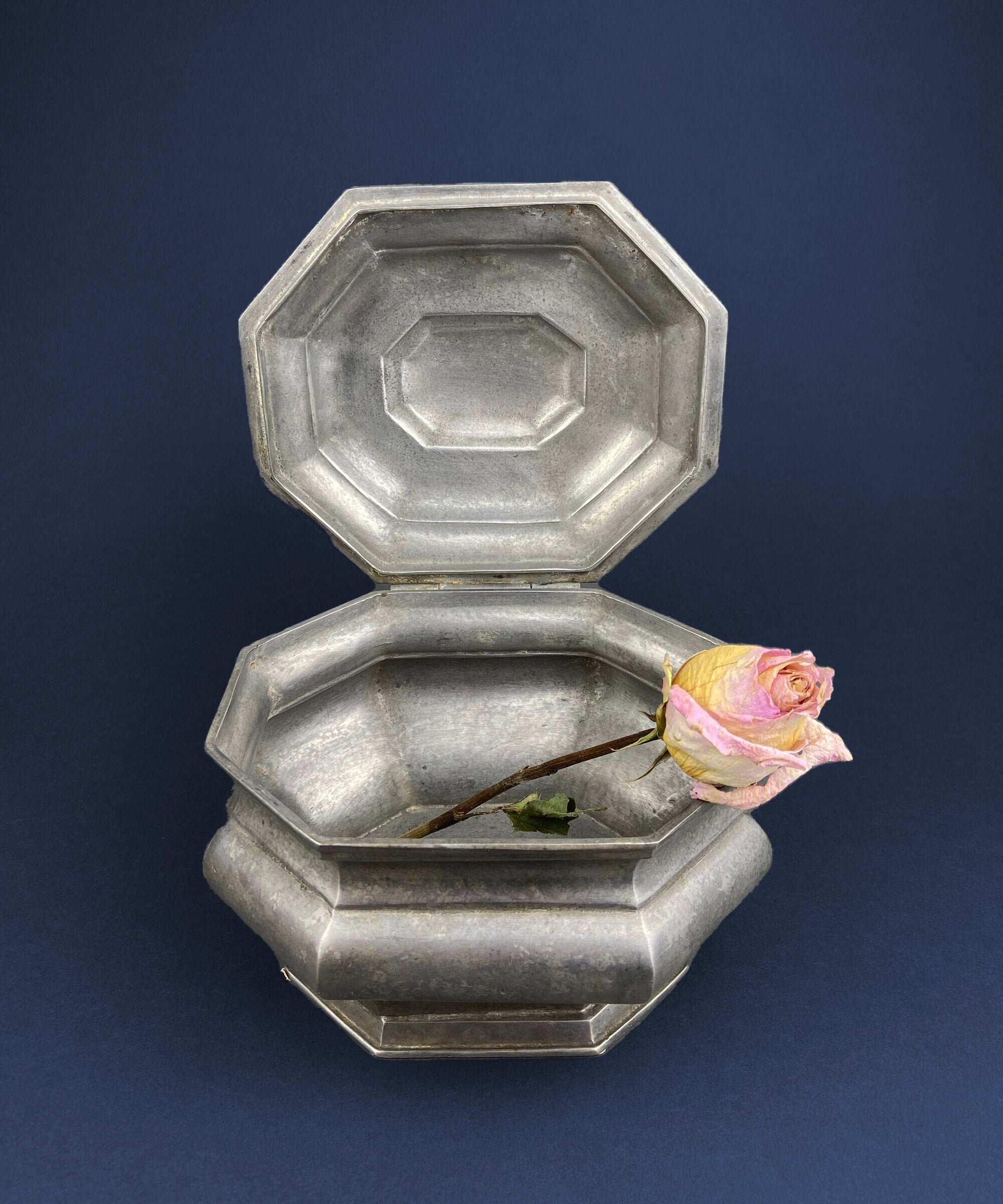 Antique Italian Pewter Box with Hinged Lid. Large Pewter Urn Made in Italy. Trinket or Jewelry Box.