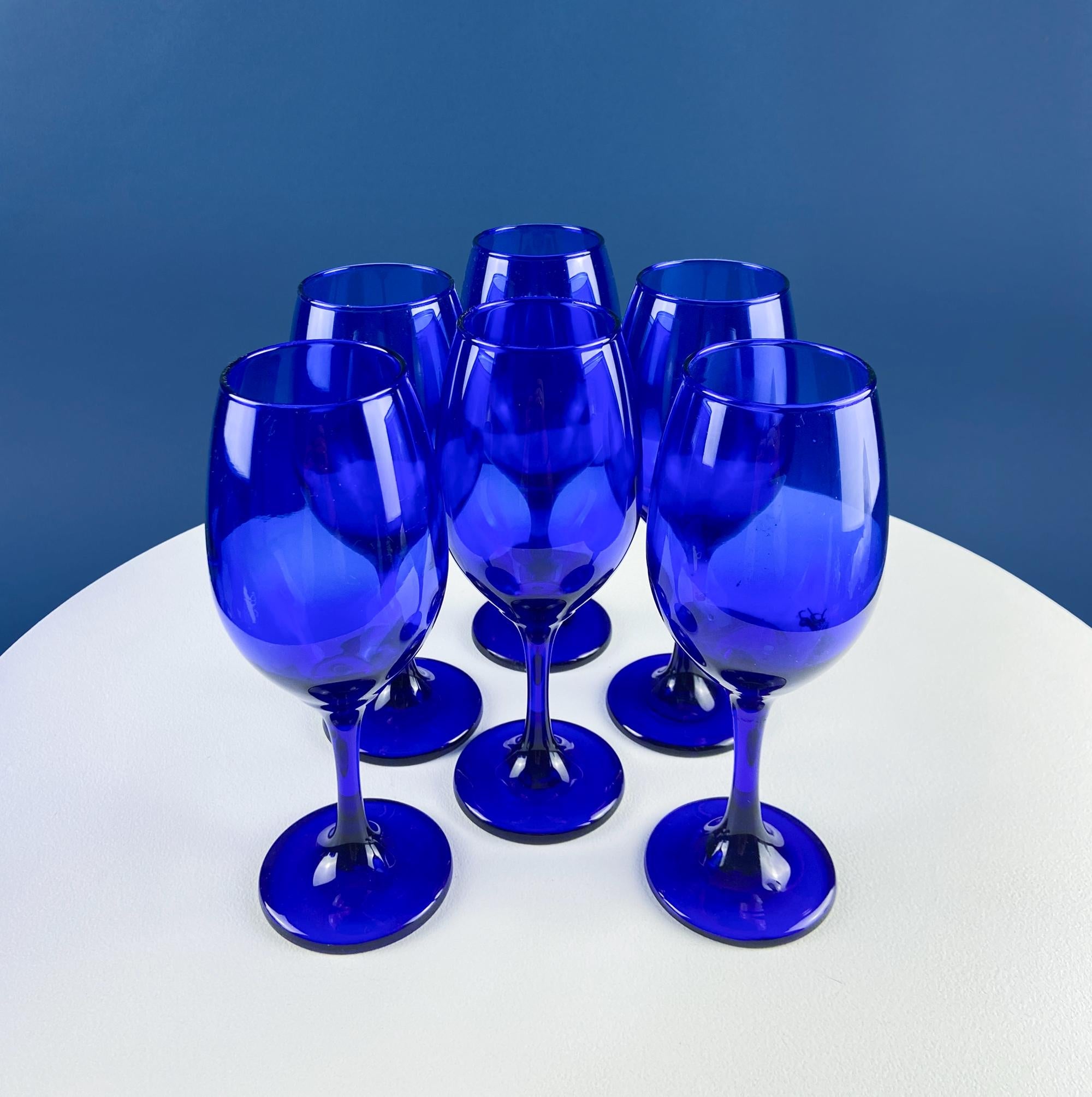 Cobalt Blue Wine Glasses. Set of 8 Stemware. Dark Blue Modern Glassware. Holiday Celebration. Fine Dining.