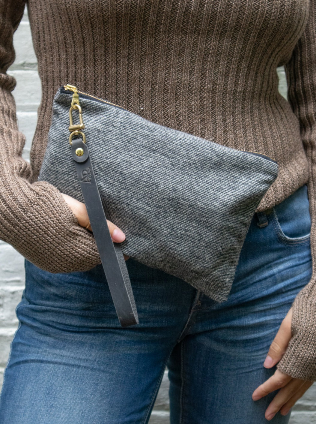 Chic Felina Tweed Wristlet