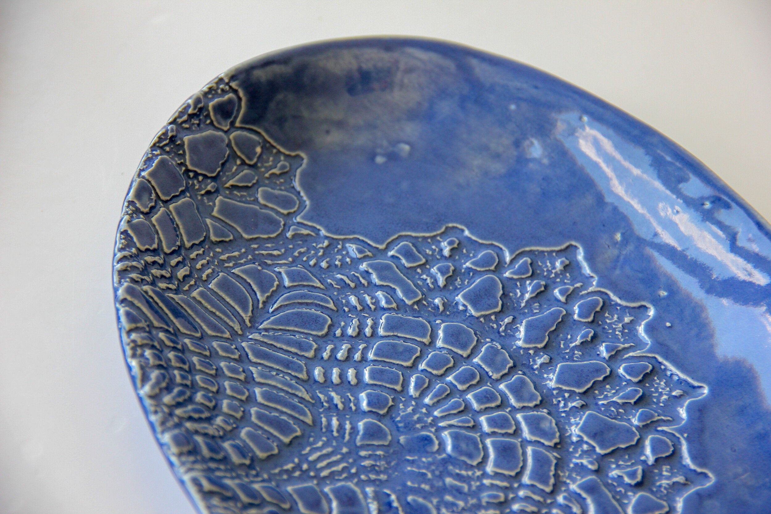 Handmade Embossed Lace Ceramic Oval Platter