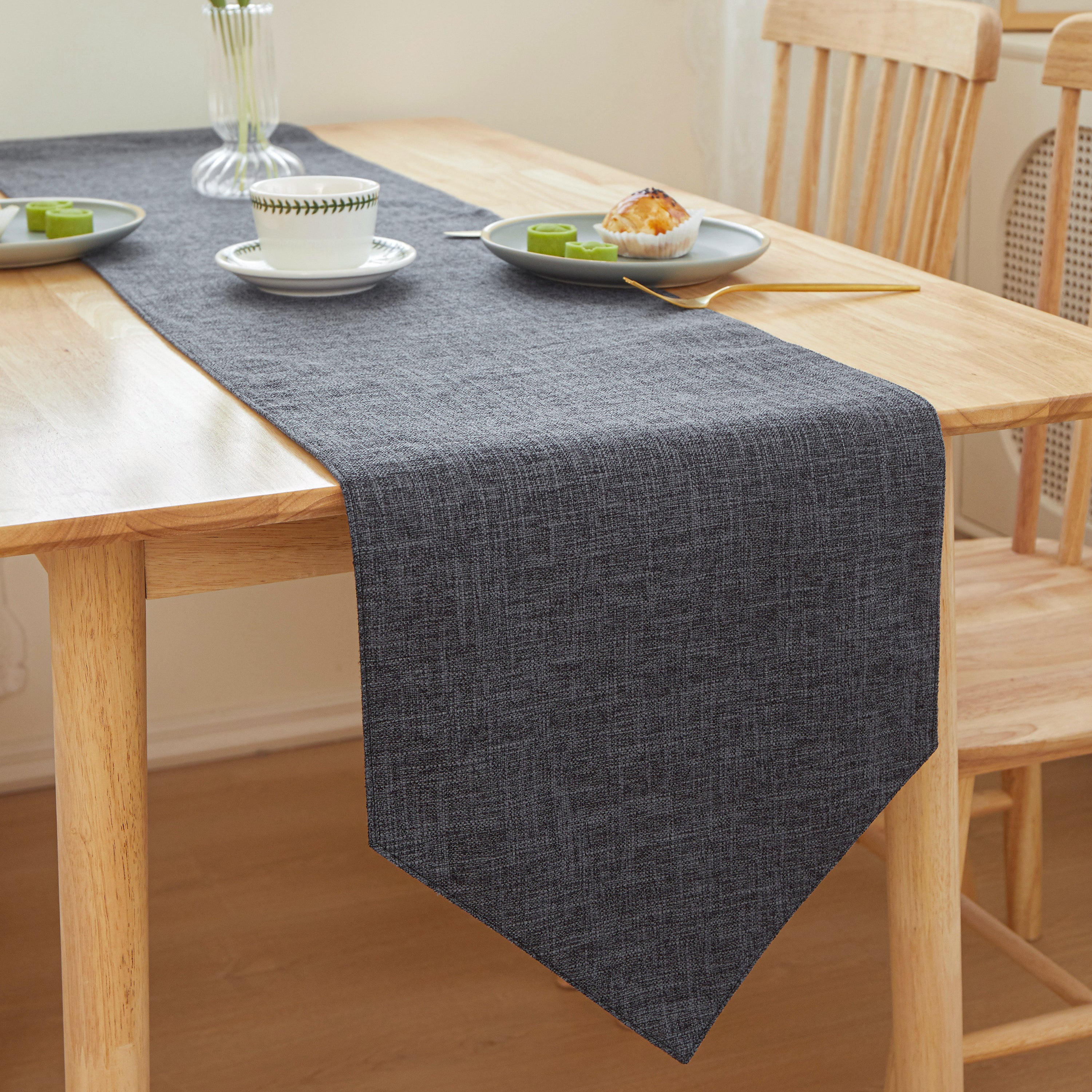 Positano Table Runner with Triangular Edges 12" x 71"