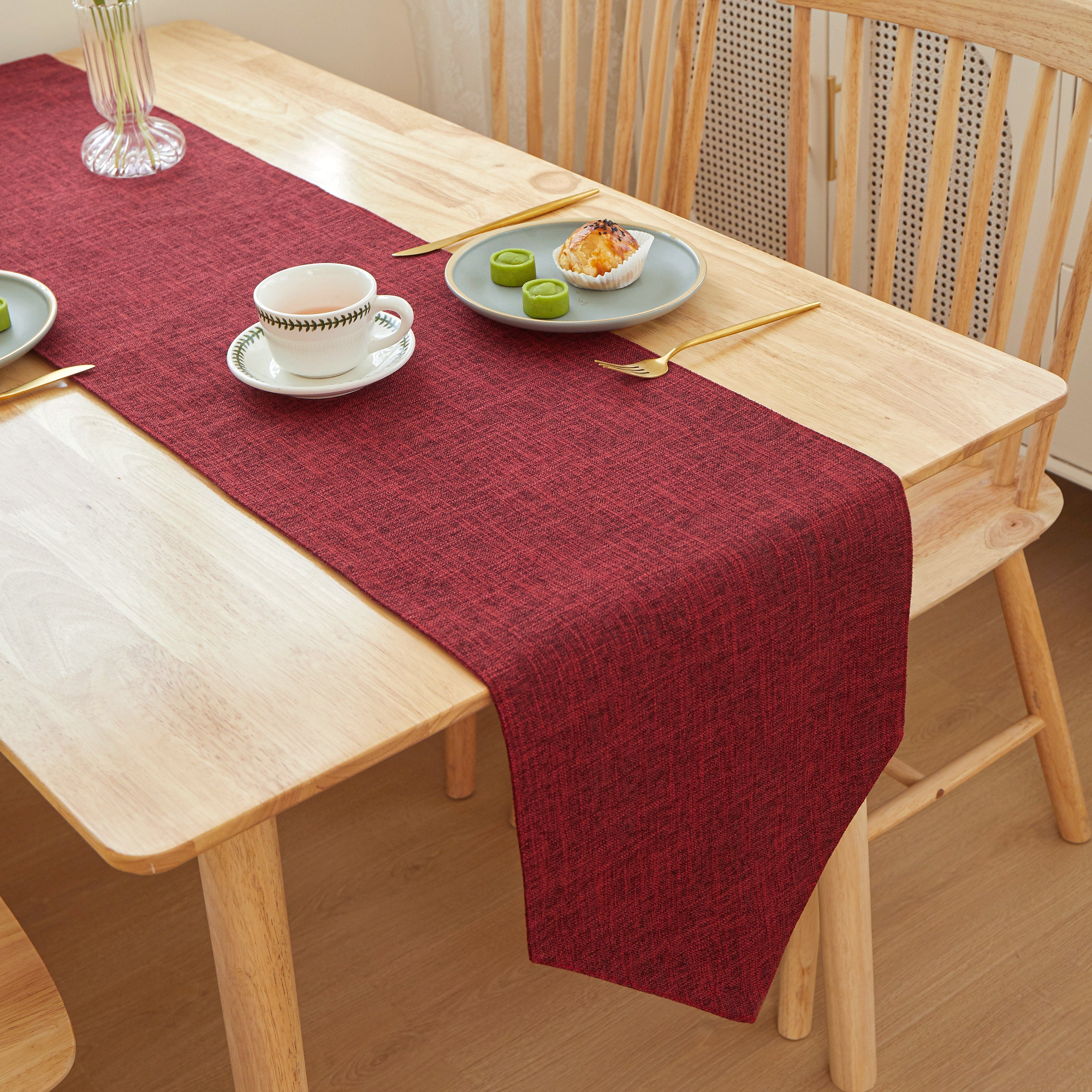 Positano Table Runner with Triangular Edges 12" x 71"