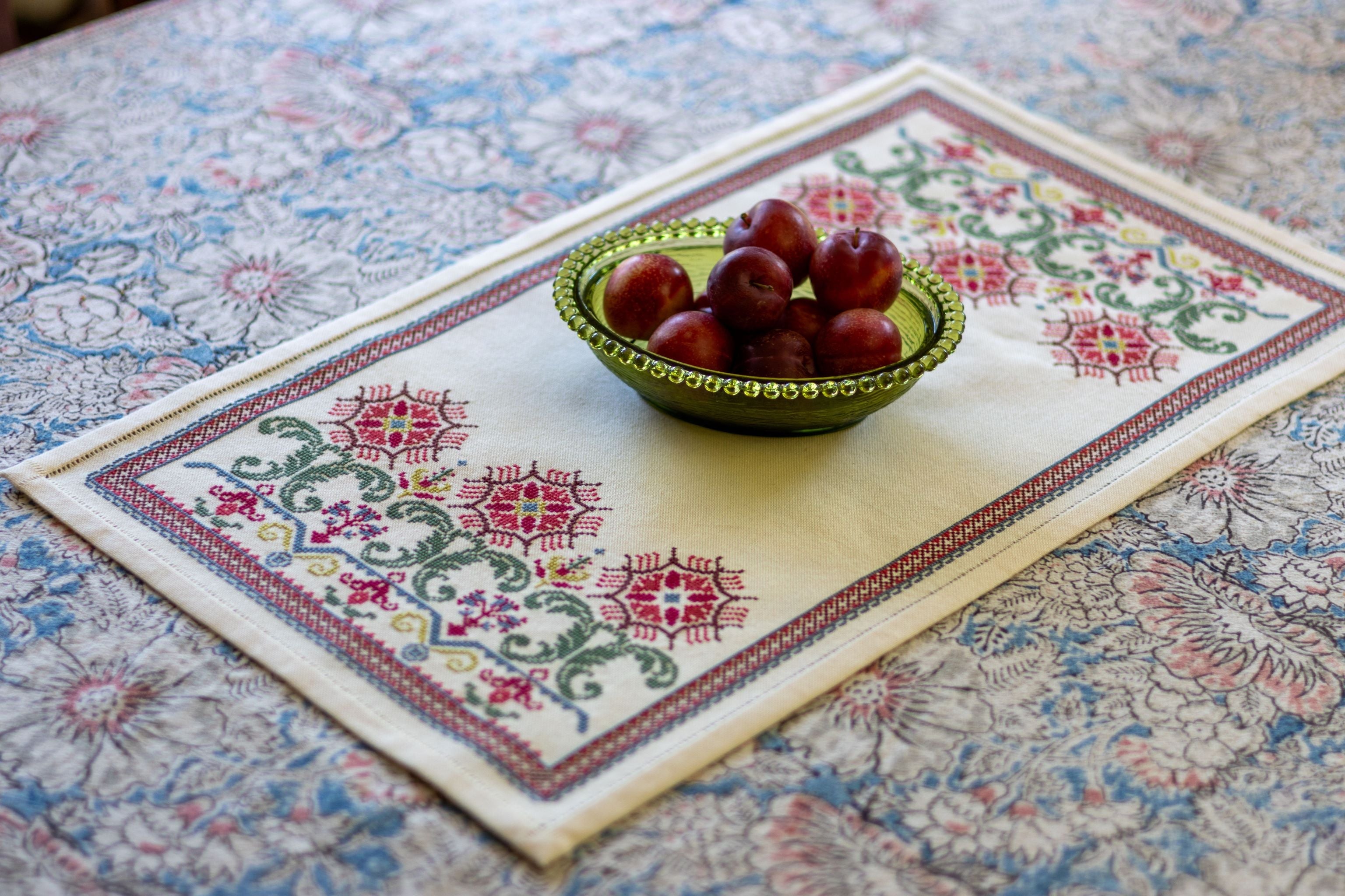 Tuscan Bergamot cross stitch folk embroidery kit