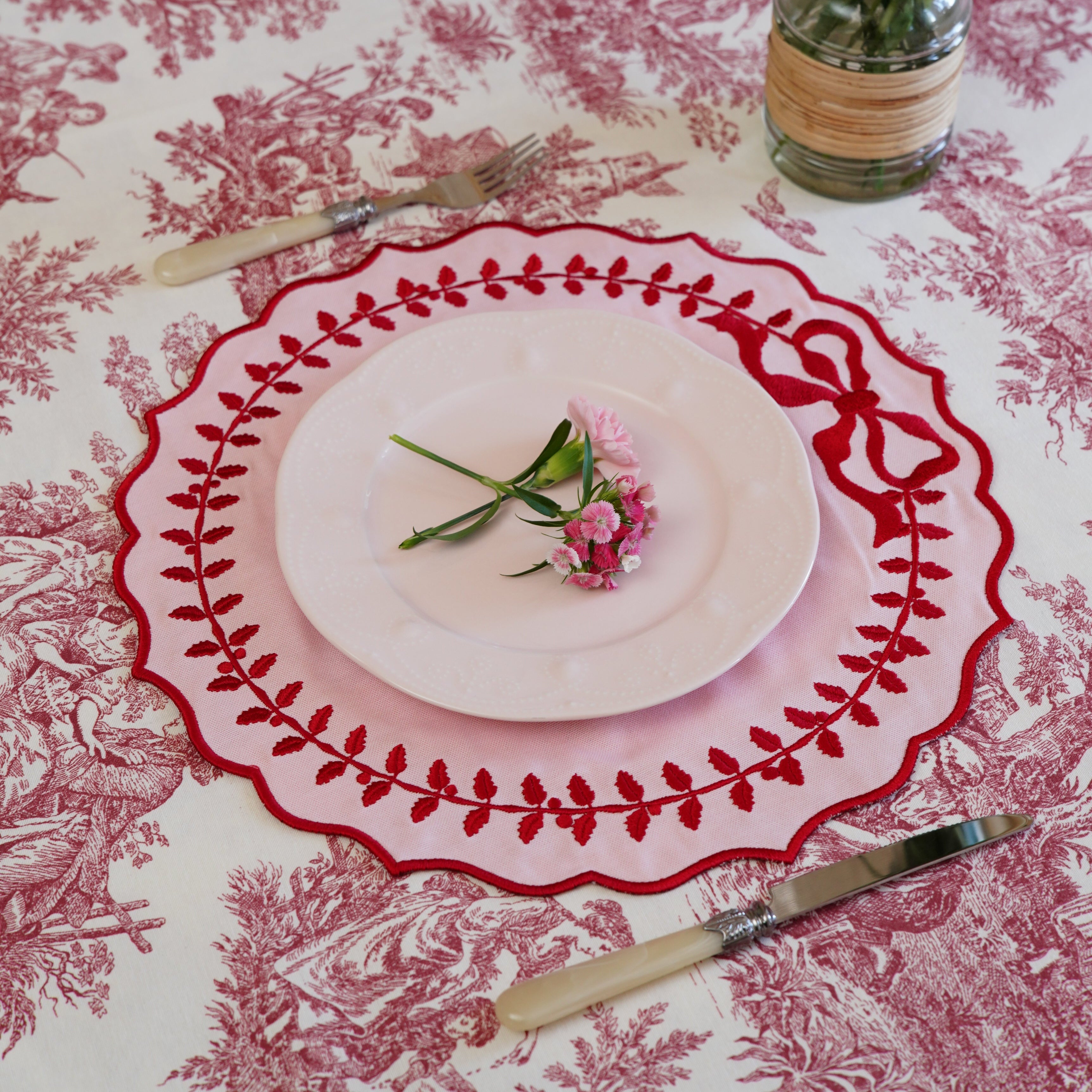 Champagne Pink Cotton Blend Round Placemat
