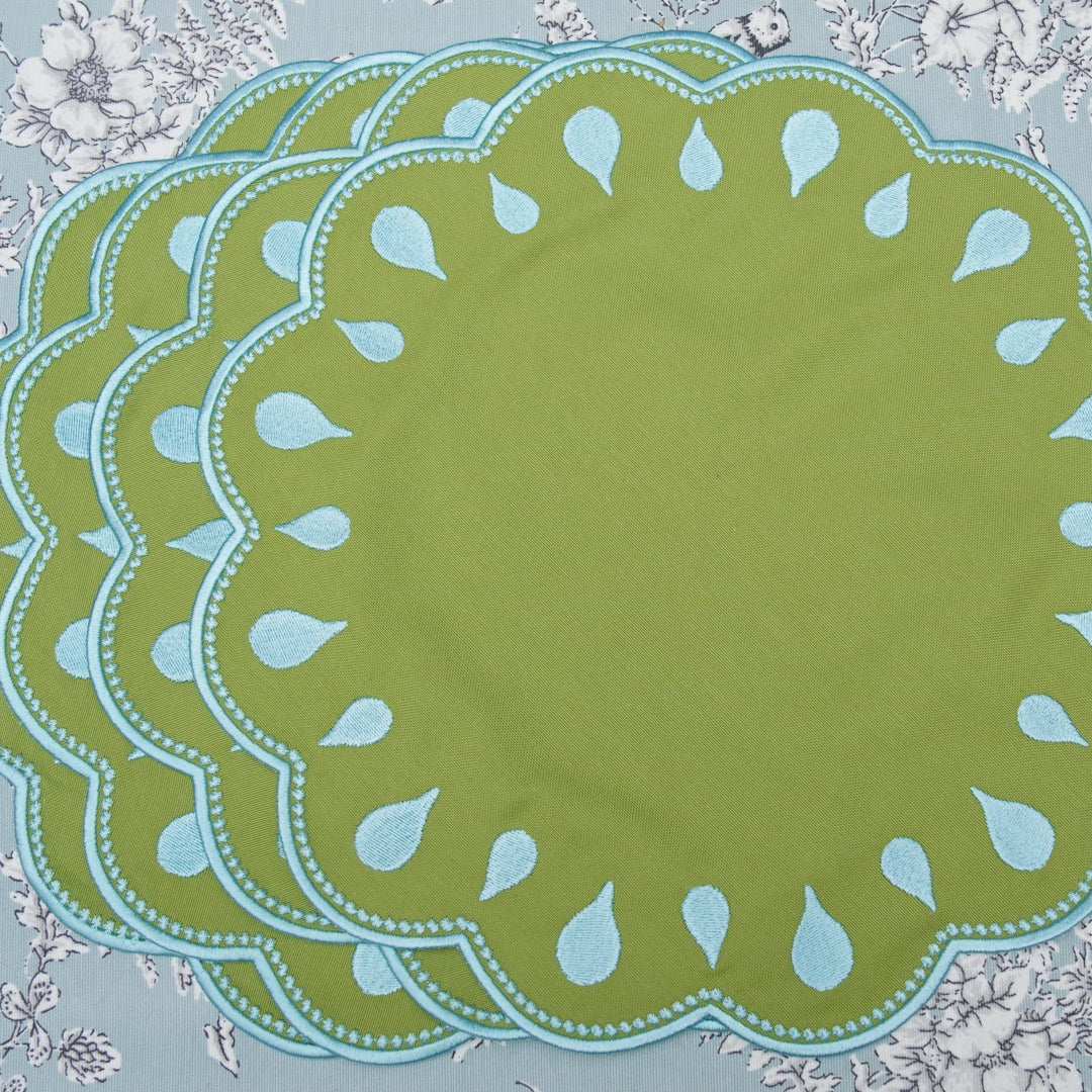 Droplet Green Round  Fabric Placemat