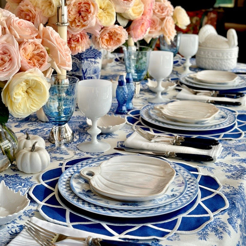 Gather Navy Blue Round Fabric Placemat