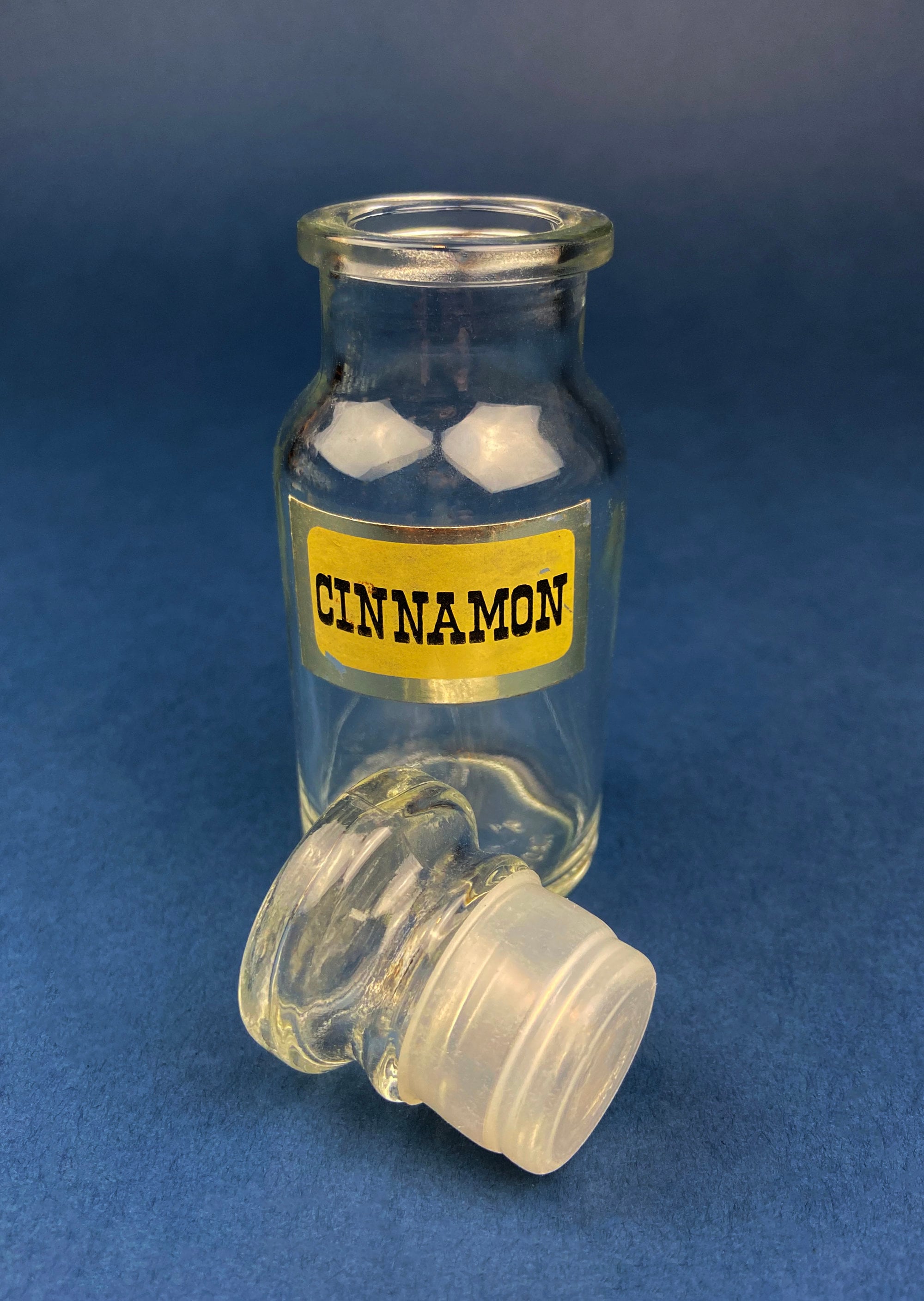 Large Hermetic Jar. Ermettico FV Control. Glass Storage Jar Made in Italy. Gift for Mom. Gift for Chef in the House.