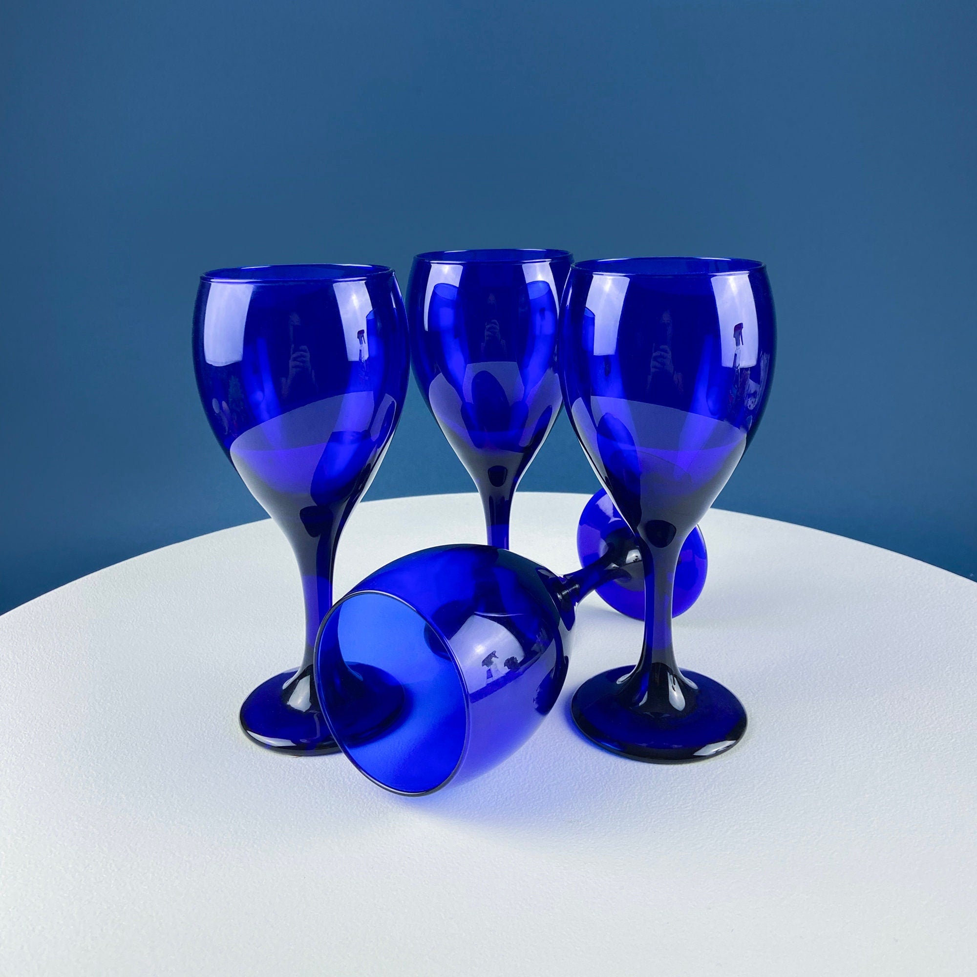 Cobalt Blue Glass Water Goblets. Set of 6 Modern Stemware. Dark Blue Minimal Glassware. Serveware. Dining Room. Gift for Him or Her.