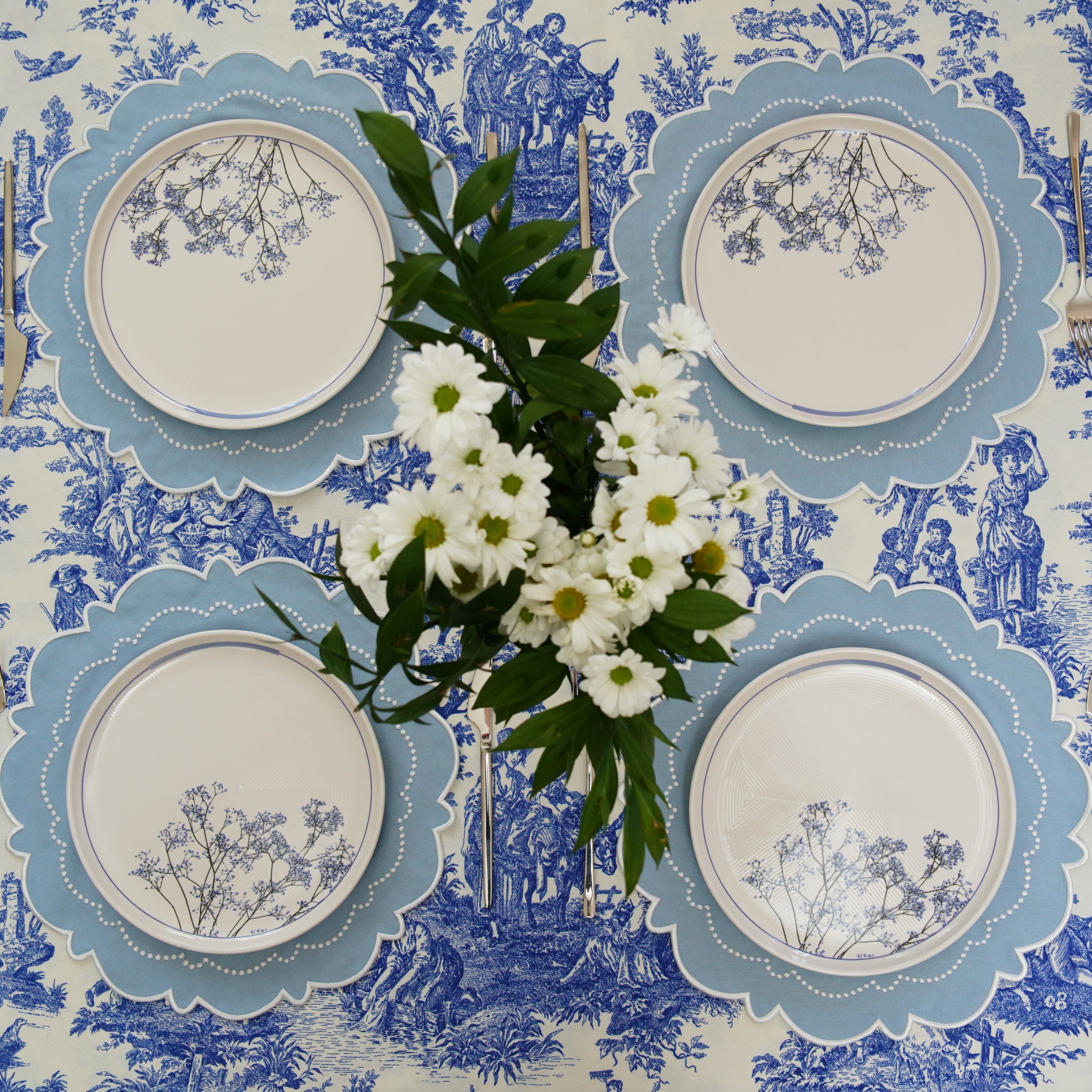 Harmony Blue Round Fabric Placemat